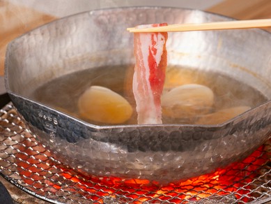 ビジネスパートナーと親睦を深める食シーンに理想的な一軒