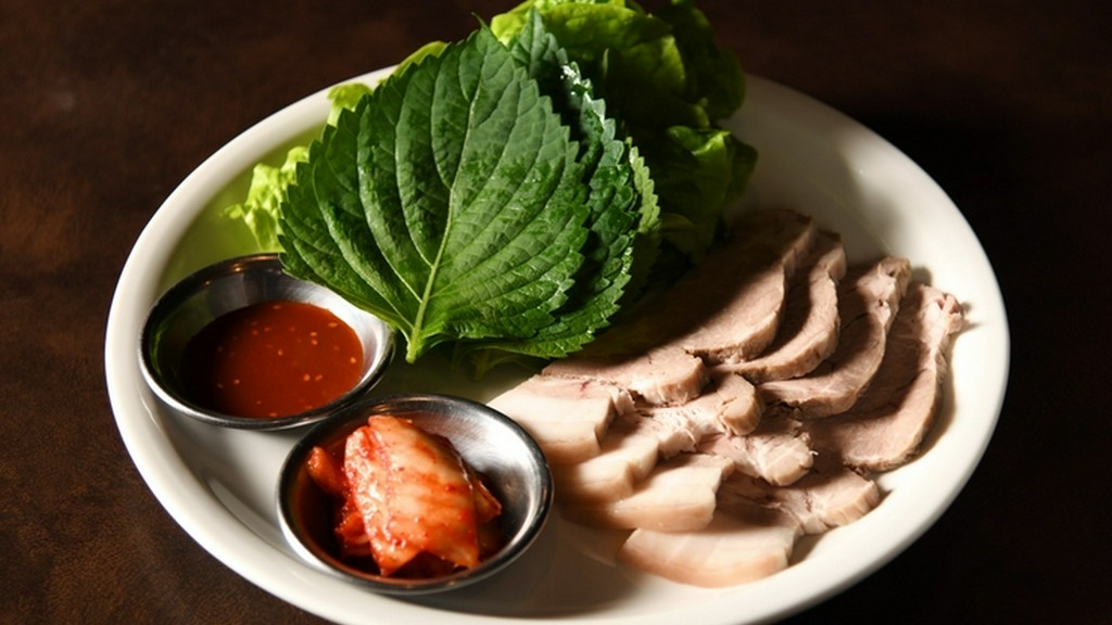 ミナミ大沢商店の蒸し豚（2枚）