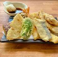 本日の天ぷら盛り合わせ10品