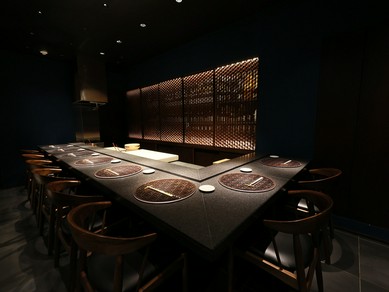 “おもてなし会食”に最適。雰囲気が心地よい、大人のための空間