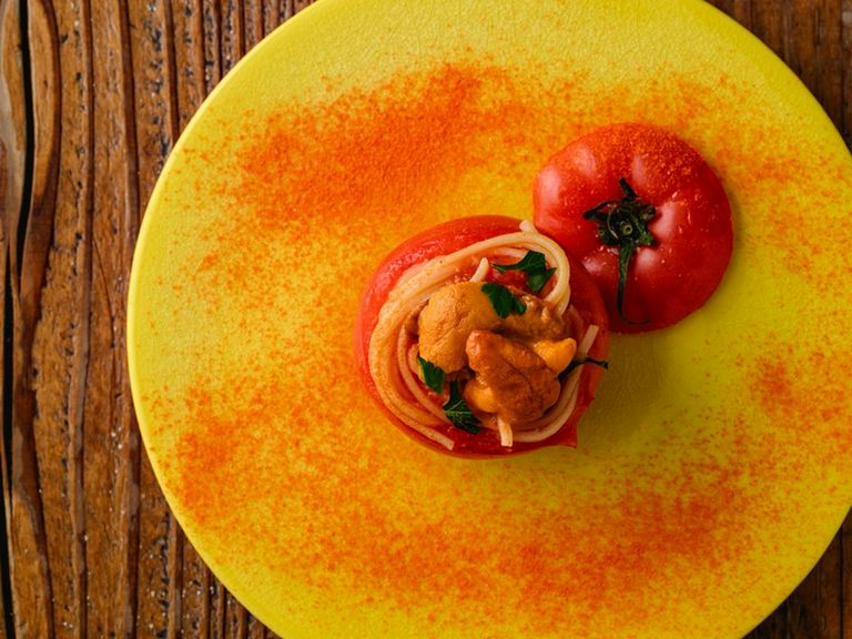 “4種の雲丹パスタ”を中心に構成されウニの満足感としっかりとした食事としての満足感が両立したコース