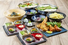 おひとり様からでも注文できるお得な飲み放題100分付きもつ鍋コース