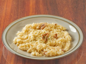 北海道ならではの新鮮な海の幸とイタリアンの融合『塩辛のチーズリゾット』