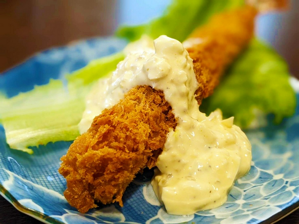 全長15cmのドデカエビフライ