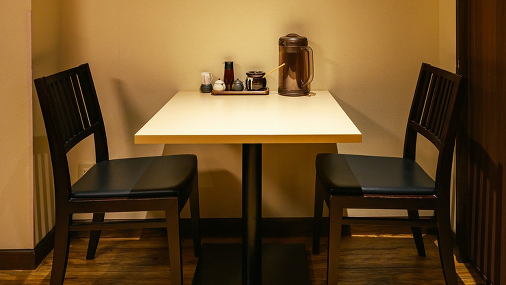 白く美しいとんかつを目指し、食にこだわるグルメなデート