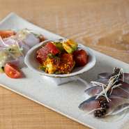 全国より届けられる新鮮な海の幸を、シンプルに楽しむ逸品。