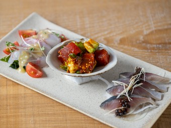 本日のお造り三種盛り合わせ