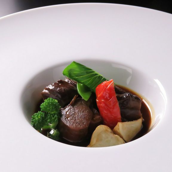 （コース内）牛ホホ肉の赤ワイン煮込み