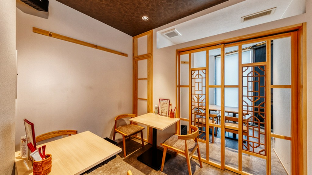 本格中華の饗宴で絆を深める、特別な会食を