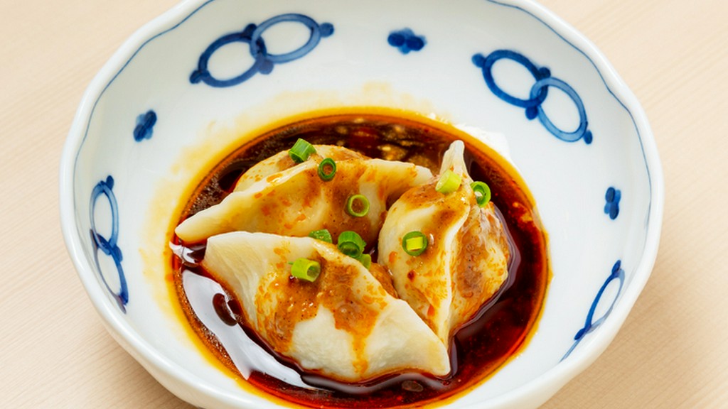 青菜と海老のやみつき水餃子　喜界島ごまソース （3個入り）