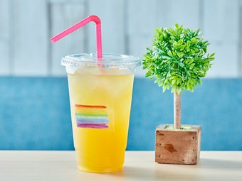 人気のフード＆ドリンクはすべてテイクアウトOK！