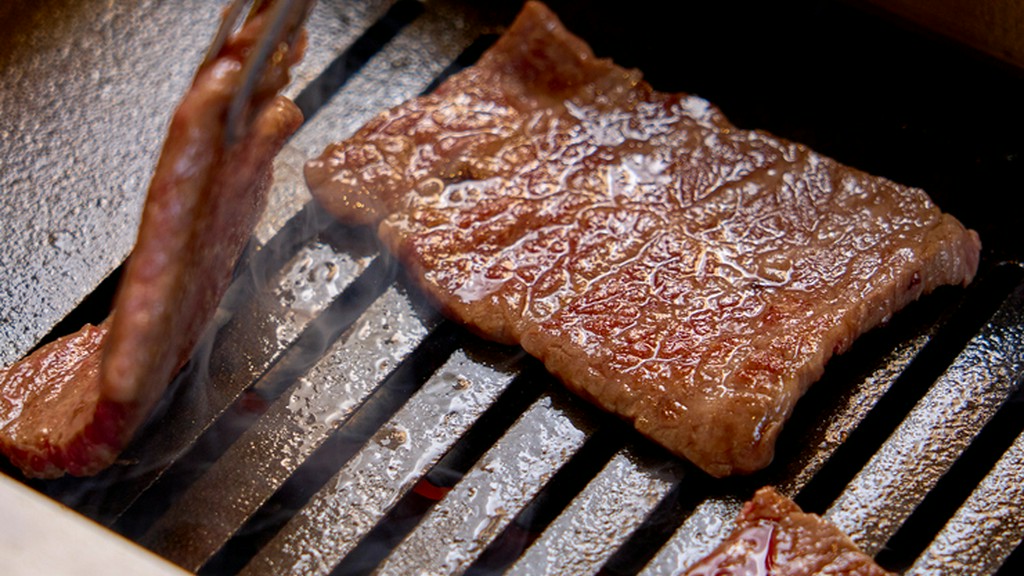 落ちついた空間で楽しむ贅沢。大人のデートに提案したい場所