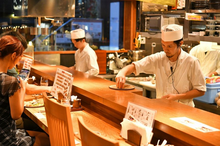 カウンター席