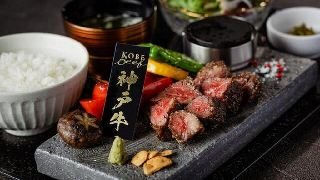 神戸ビーフヒレステーキ ／ Kobe Beef Fillet Steak