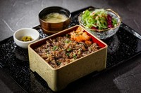 「90g」1,980円、「135g」2,948円

