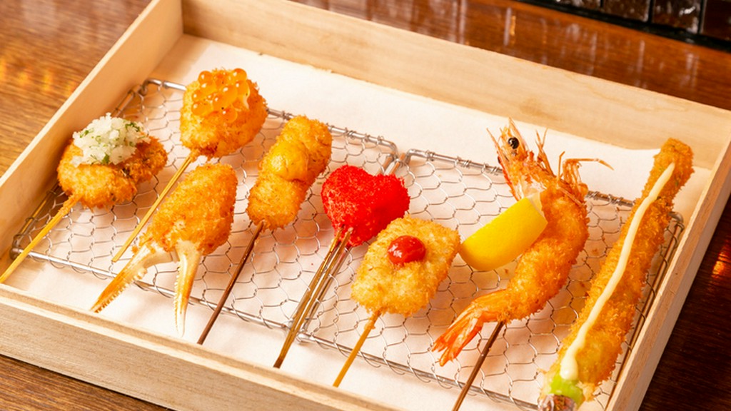 写真映えも抜群の串カツもあり。女子会使いも楽しいお店