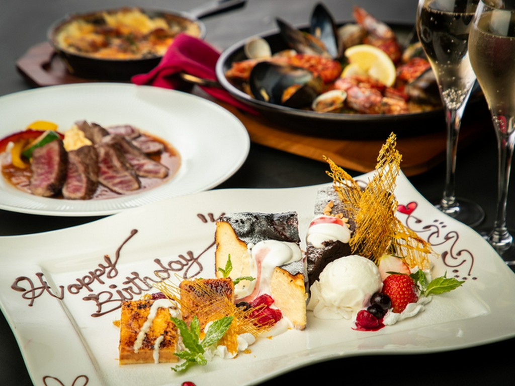 豊かな海の恵みを味わいながら、至福のひとときを過ごして