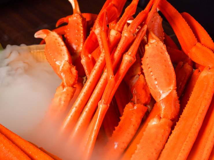 Great value! 100 minutes of "All-you-can-eat red snow crab and other dishes" with 1 drink included