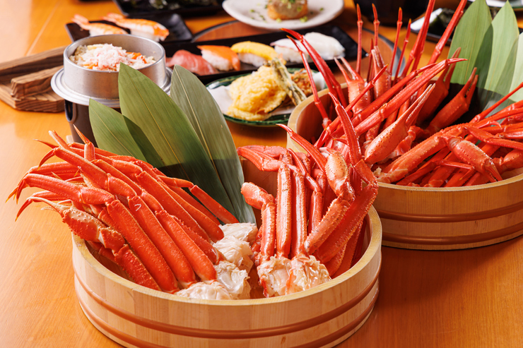 All-you-can-eat snow crab (medium size) for 100 minutes: 7,480 yen (8,228 yen including tax)