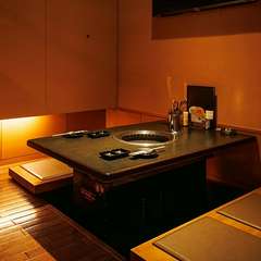 すべての席で喫煙可能な、隠れ家的スポット