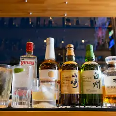 約100種類の個性豊かな『ウイスキー』