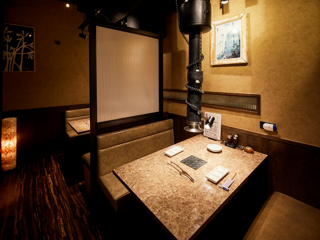 デートにふさわしい厳選食材を二人で気軽に堪能