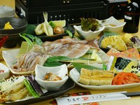 うなぎ、穴子、ふぐ、ヤリイカなどの高級食材の干物を活用したコースです。