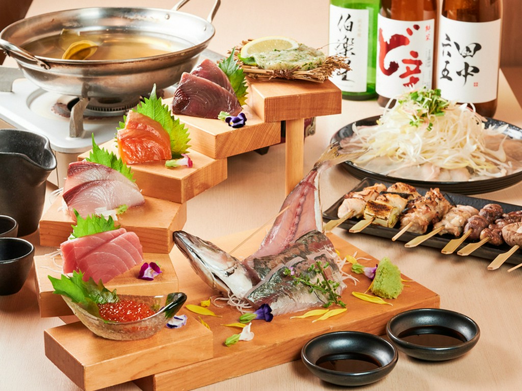 技と素材の調和によって、驚きと満足感を生み出す「コース料理」