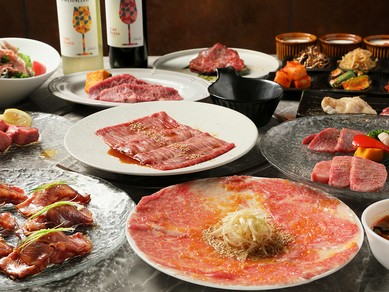 独自ルートと確かな目利き。食肉の卸元より直接仕入れる希少牛