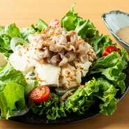 ・大（4名様用）…1045円
・小（2名様用）…748円