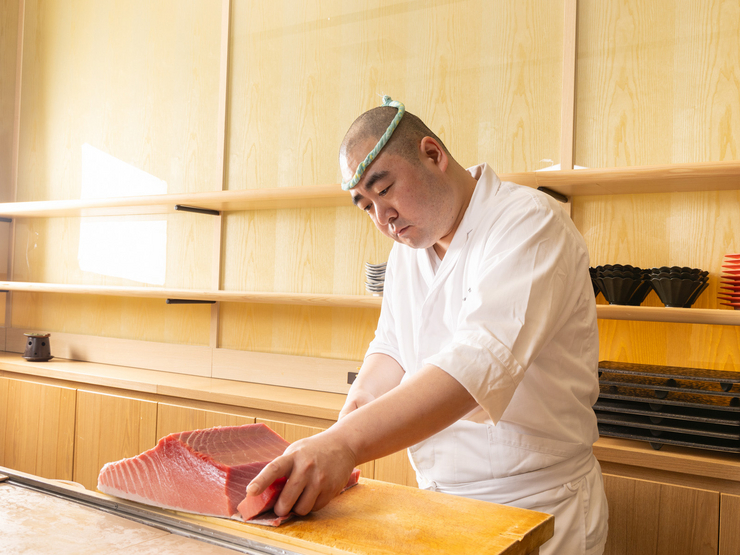 Use every last bit of the ingredients without waste! Use fish bones to make soup stock