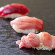 九州各地の米を比較することで選び出した佐賀米『さがびより』。小粒で粘りが少なく、甘みが強いのが特徴です。福岡の水との相性が抜群で、魚の味を邪魔せず、引き立ててくれます。
