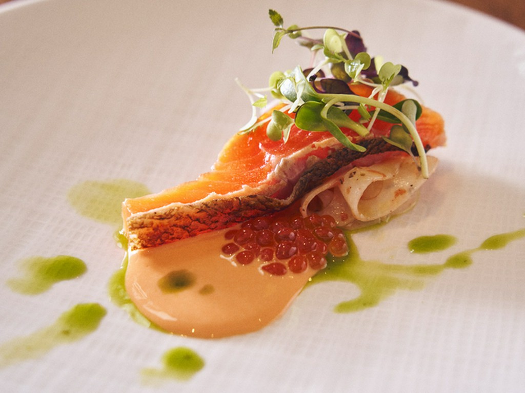 『プレミアムヤシオマス　いくら　蓮根』