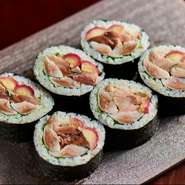 ※お料理はお1人様ずつに盛り付けて提供致します。
※お料理のみです。目黒店に日本酒10種はございません