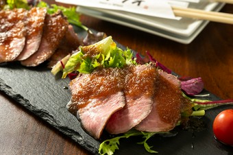 土佐あかうしローストビーフ