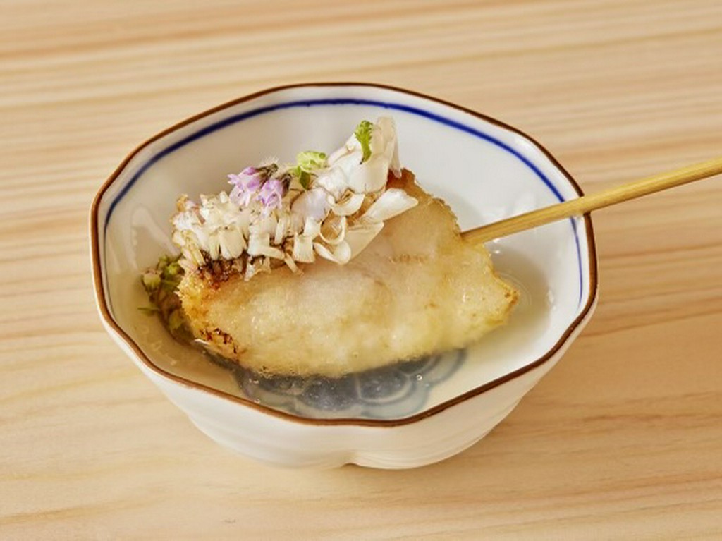 甘鯛の松笠揚げ