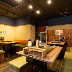 2階建ての広々とした店内で宴会・二次会♪