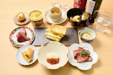 お食事のみのコースです。
飲み物は当日メニューから。