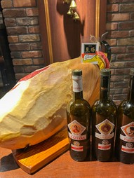 無添加・素材にこだわった生ハムを原木切り出しでお届け『埼玉坂戸 尾島さんの作った生ハム』