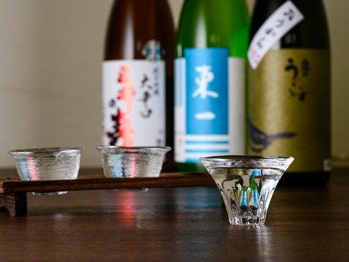 銘酒を堪能できる『九州の地酒3種飲み比べ』