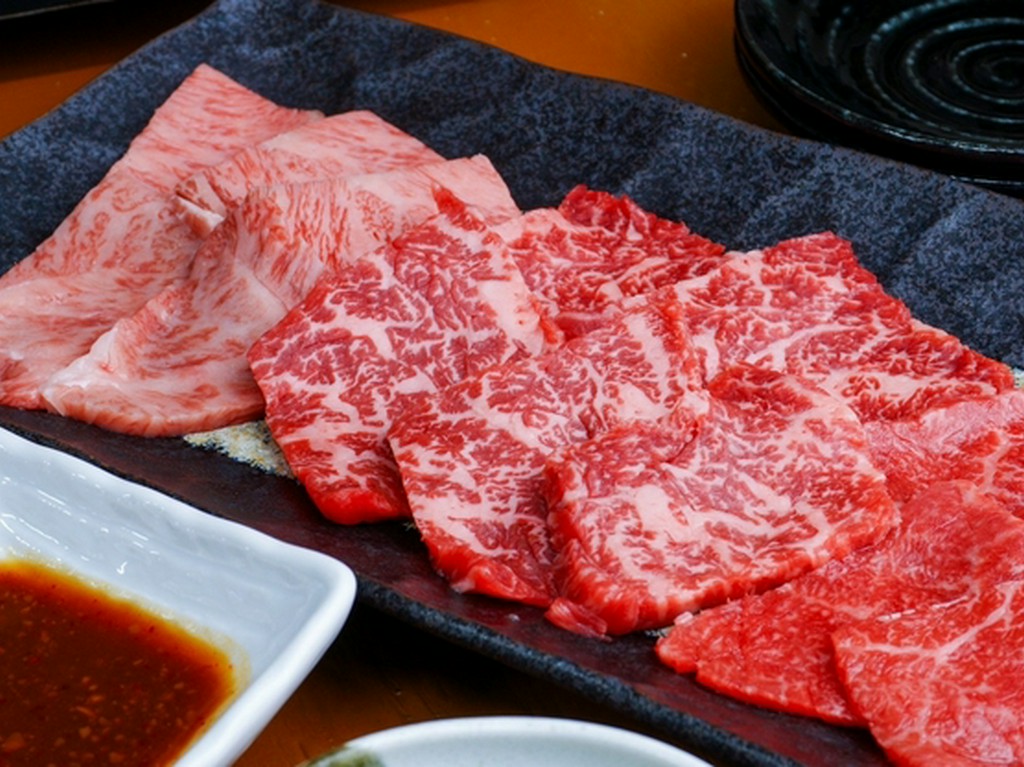 厳選和牛桃盛り