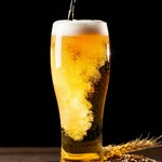 生のうまさにこだわり続ける黒ラベルだからこそ、常に、目指すのは「完璧」なうまさ。何杯飲んでも飲み飽きない、ビール好きの大人たちに愛されるビールへ。