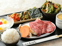 上質な和牛をランチ価格でご提供！！
カルビ150g　1628円