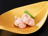 第四の胃の部分
濃厚な味わい！歯応え良くホルモン好きにはらまらない味わい