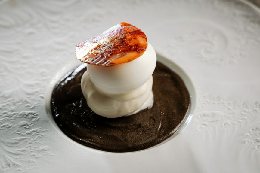 大切なゲストをもてなす会食に相応しい、大人のための美食空間