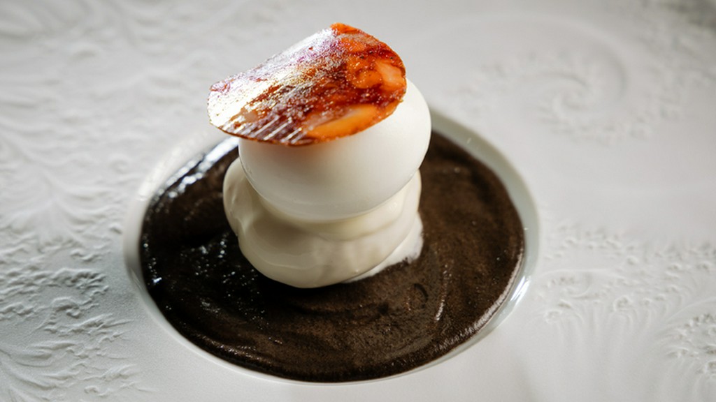 大切なゲストをもてなす会食に相応しい、大人のための美食空間