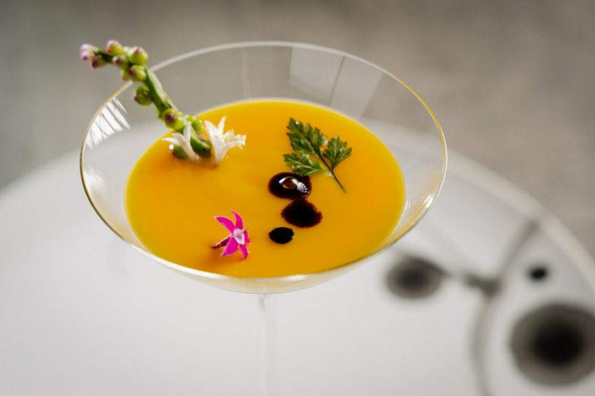 気心の知れた友人と過ごす、ワンランク上のひととき