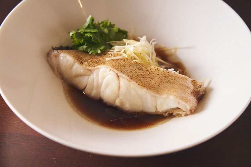 『鮮魚の蒸し物（オオモンハタ）』