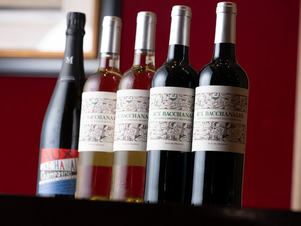 こだわりが詰まったオリジナルワインで、至福のひととき