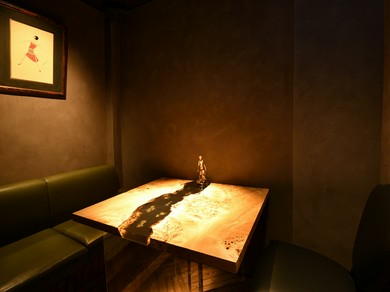 大事な時間を紡ぐため、二人だけで過ごせる個室を完備
